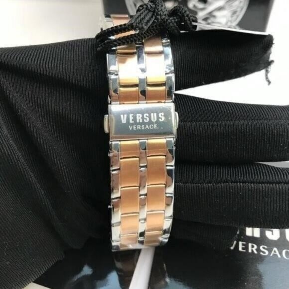 - New Authentic VERSUS Versace Men's Gray Dial Stainless Steel Bracelet Wa… - Picture 8 of 11